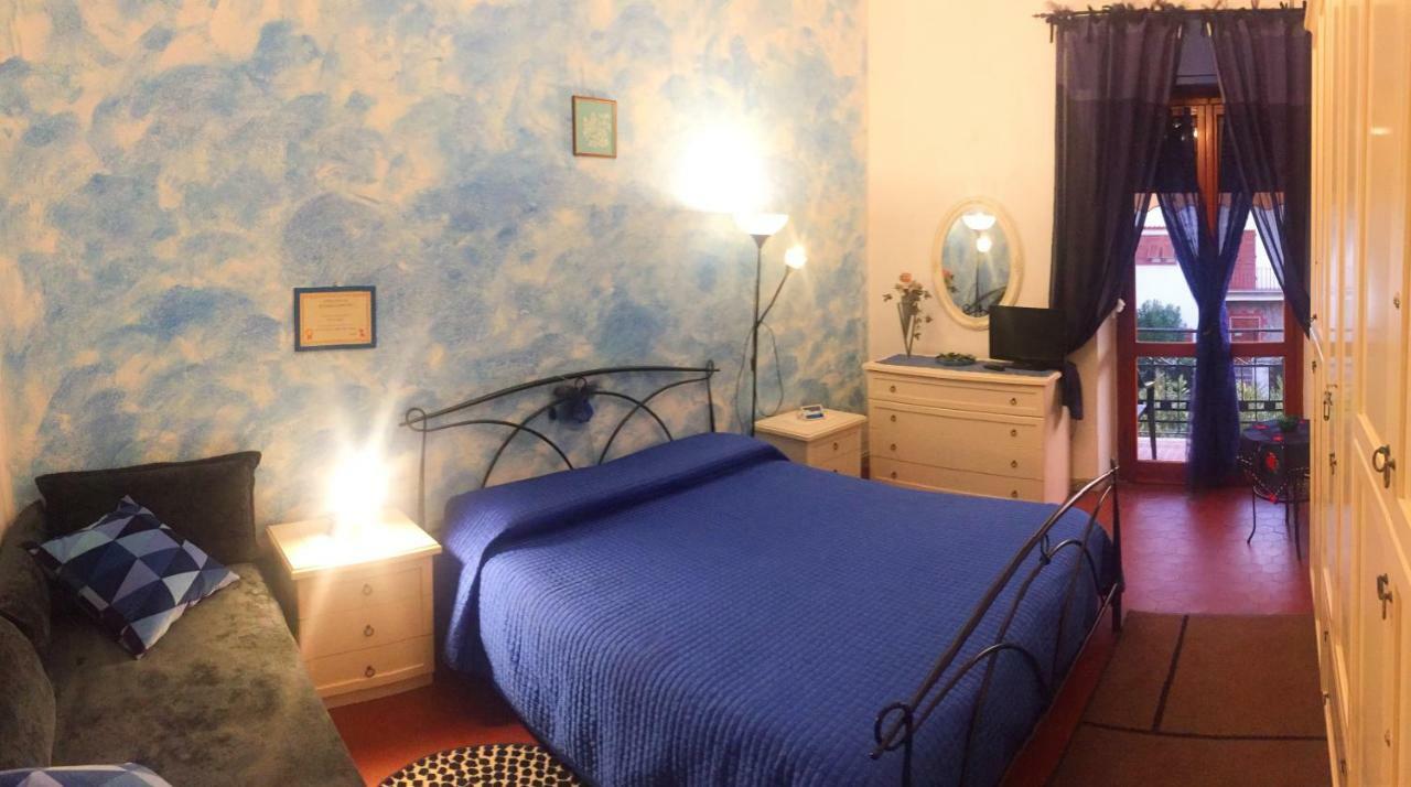 Eco B&B I Due Oleandri マリーナ・ディ・カッラーラ エクステリア 写真
